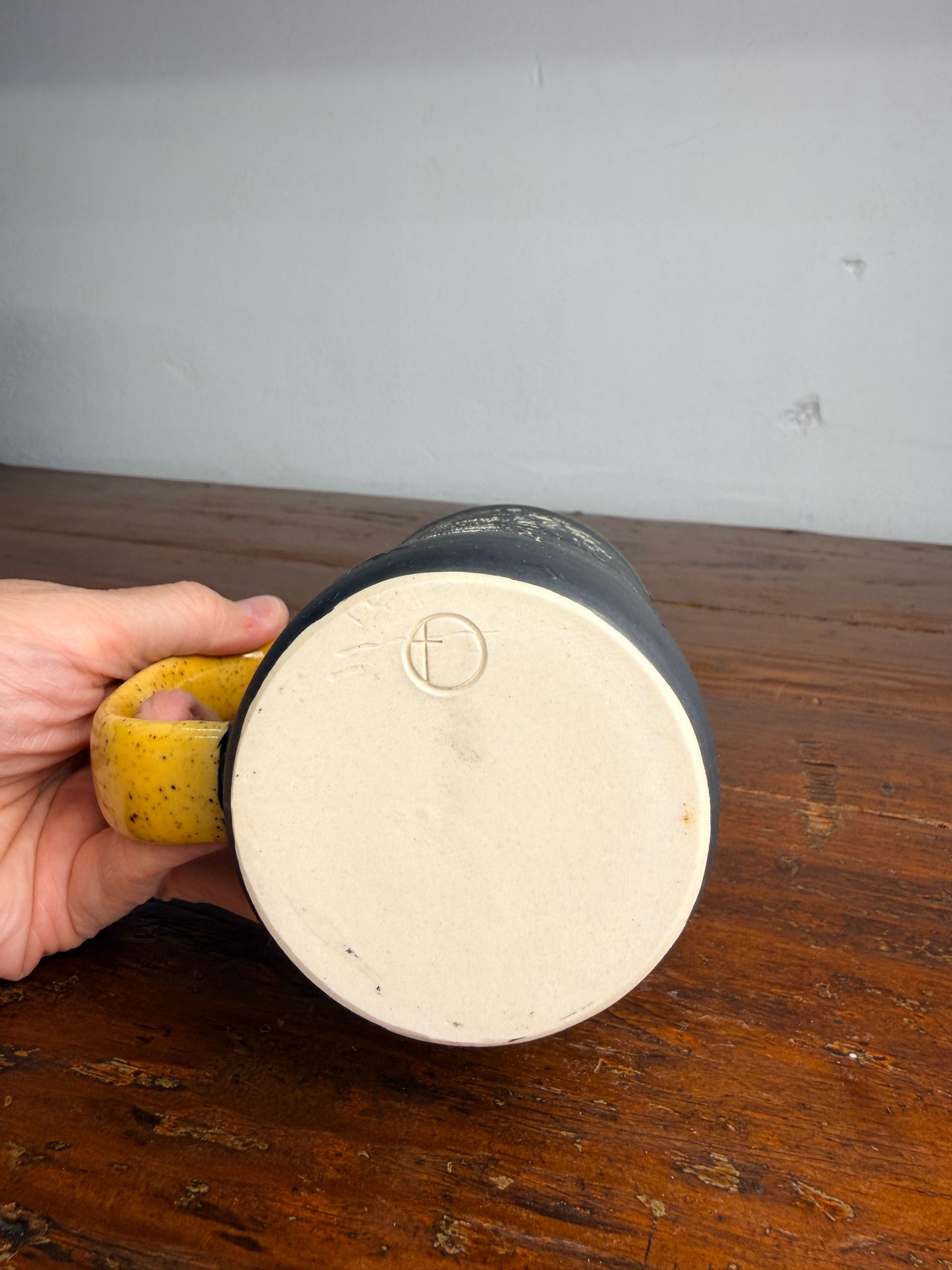 Hand carved sgraffito - bee mug A