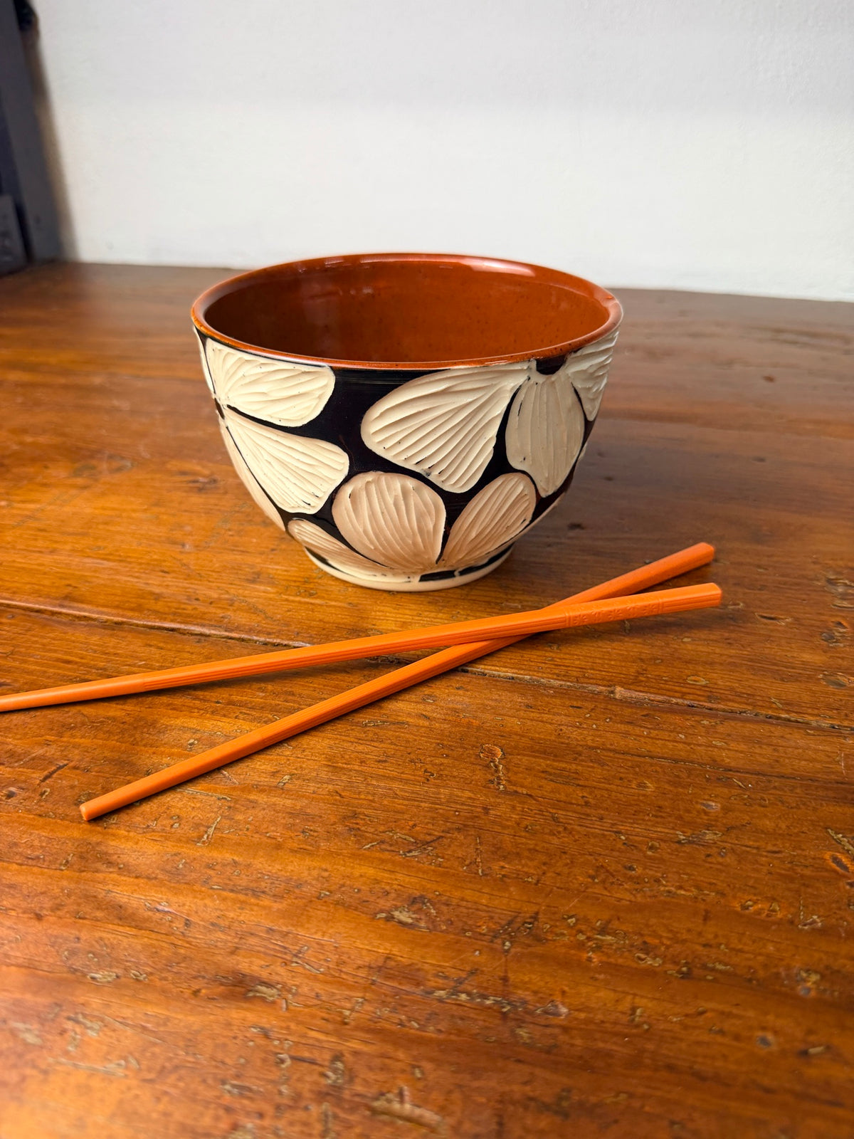Floral Hand Carved Ramen Bowl - Deep Sienna