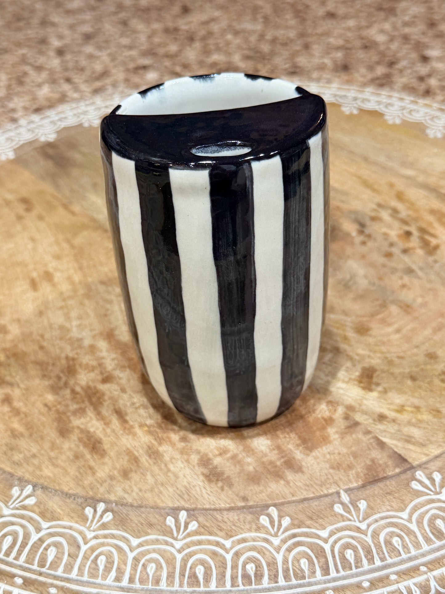 Black stripe sippy tumbler