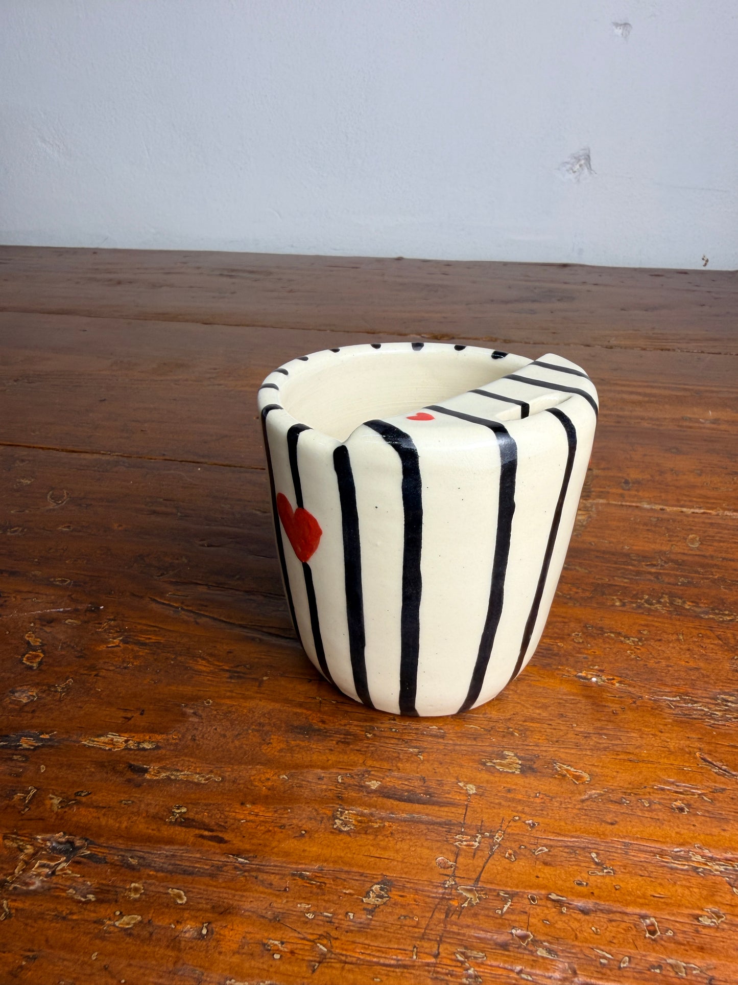 Striped sippy tumbler - black & white