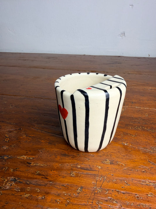 Striped sippy tumbler - black & white