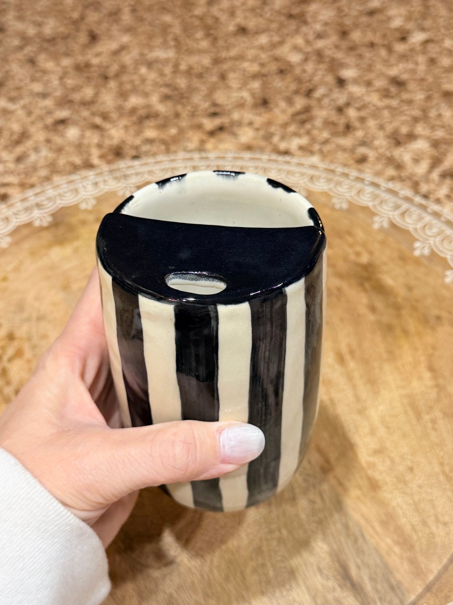 Black stripe sippy tumbler