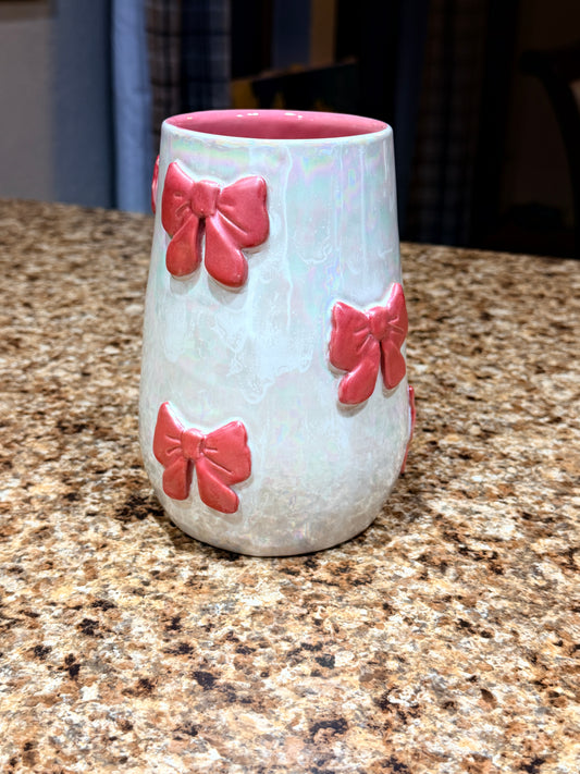 Pink pearl bow vase