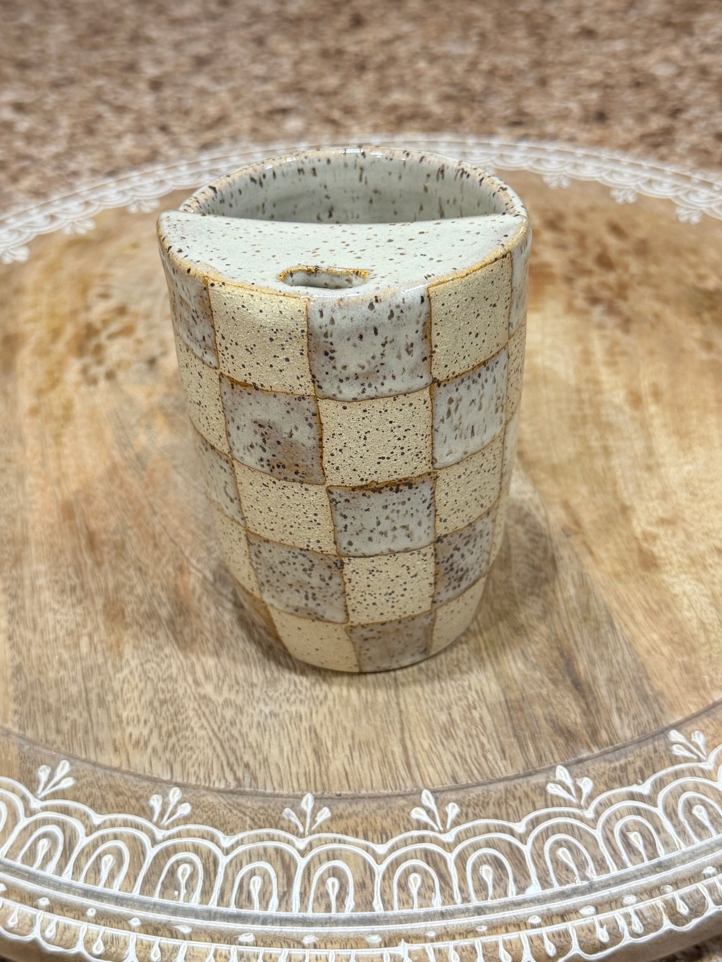 Checkered sippy tumbler