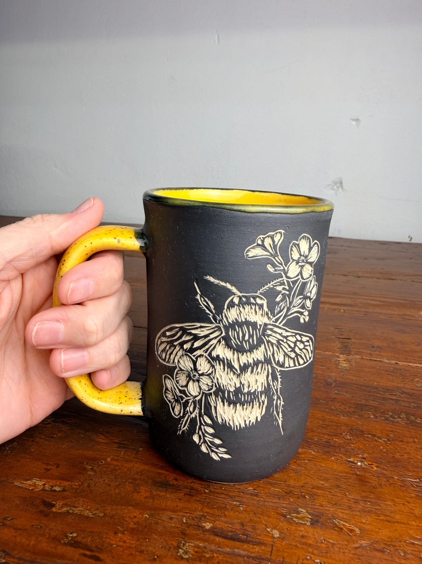 Hand carved sgraffito - bee mug A