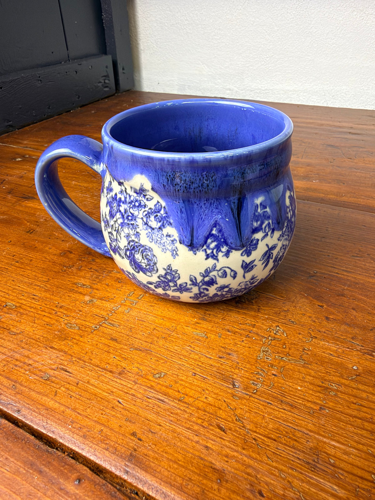 Blue Floral Bellied Mug - 16 oz