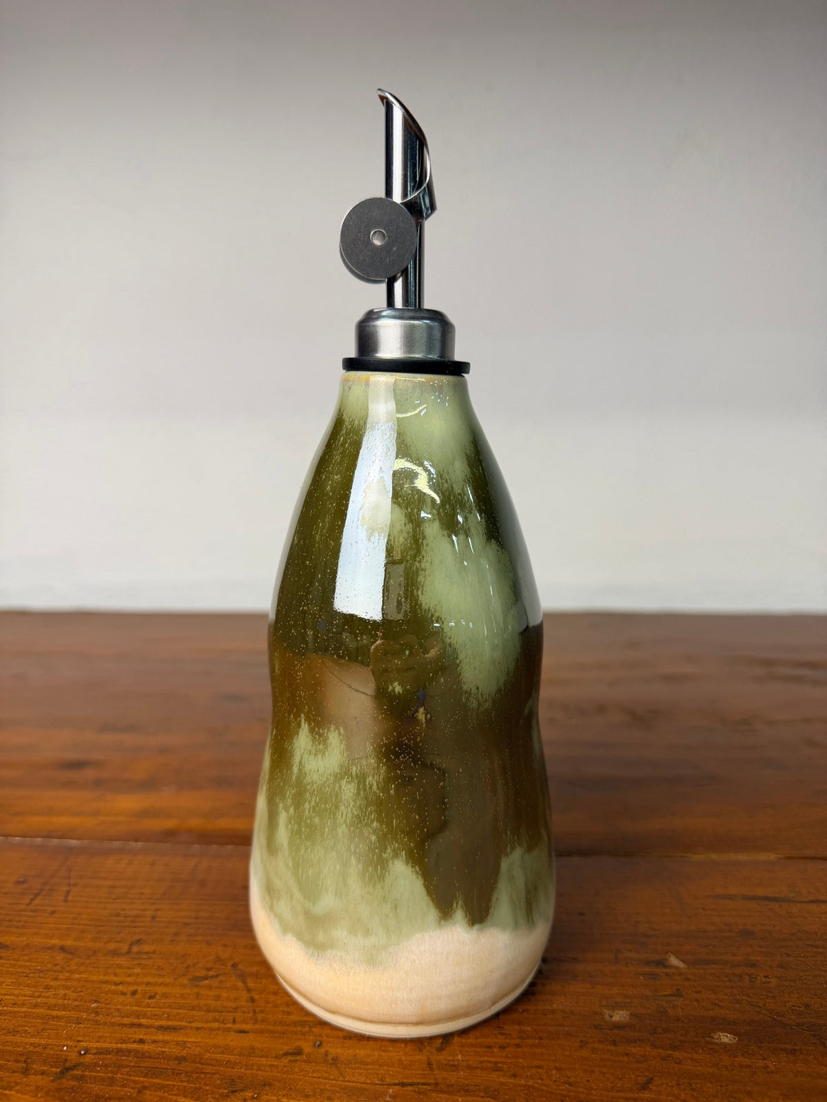 Oil Jar – Green & Cream B