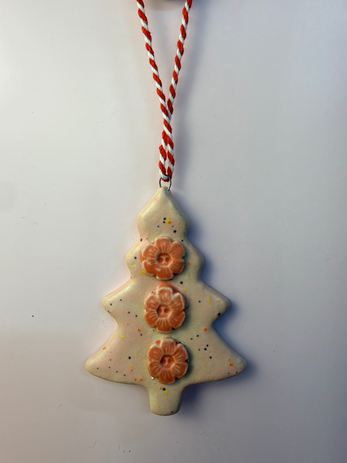 Pink Speckle – Pink Button Ornament